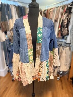YOUNG THREADS Desert Dream Lace & Denim Patchwork Kimono Denim NWT M